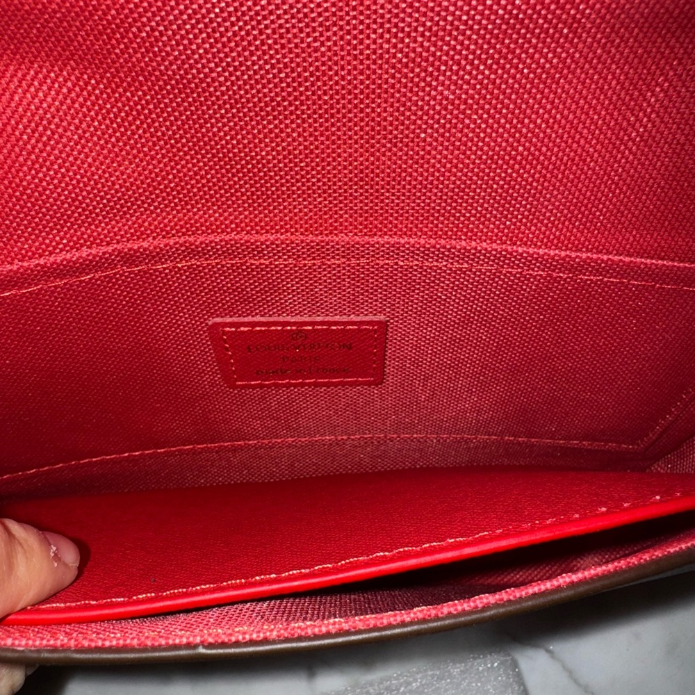 Louis Vuitton Chain Shoulder Bag - Picture 3 of 6